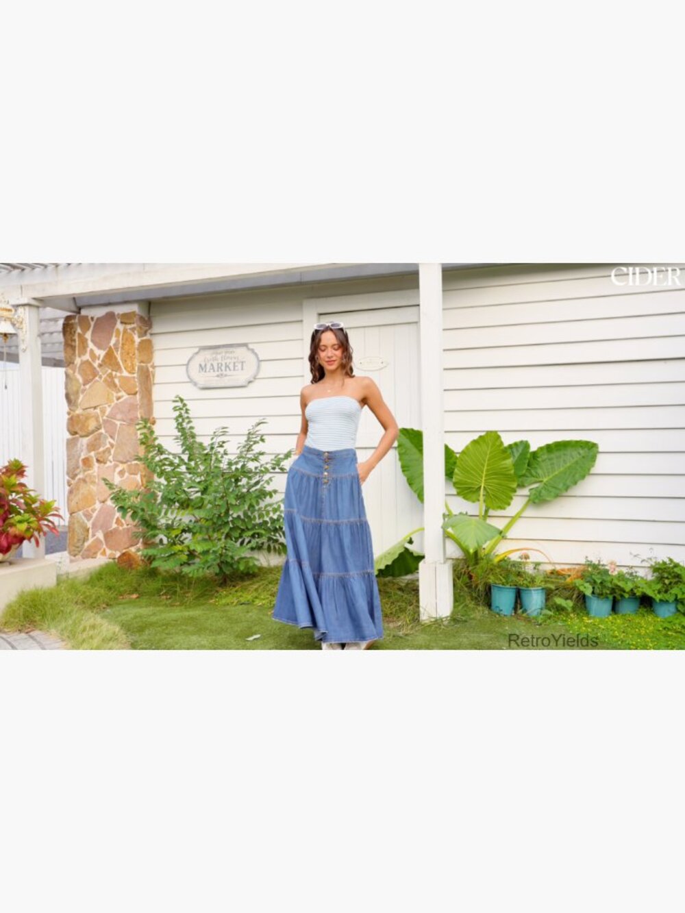 High Waisted Denim Maxi Skirt with Pockets - Picture 7 of 7